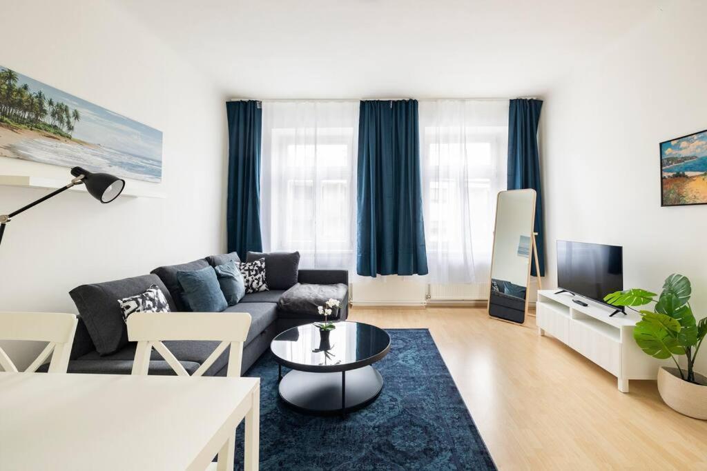 Beautiful 1 Bedroom Apartment Near Schoenbrunn Vienna Exterior photo